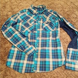 Men’s button shirt